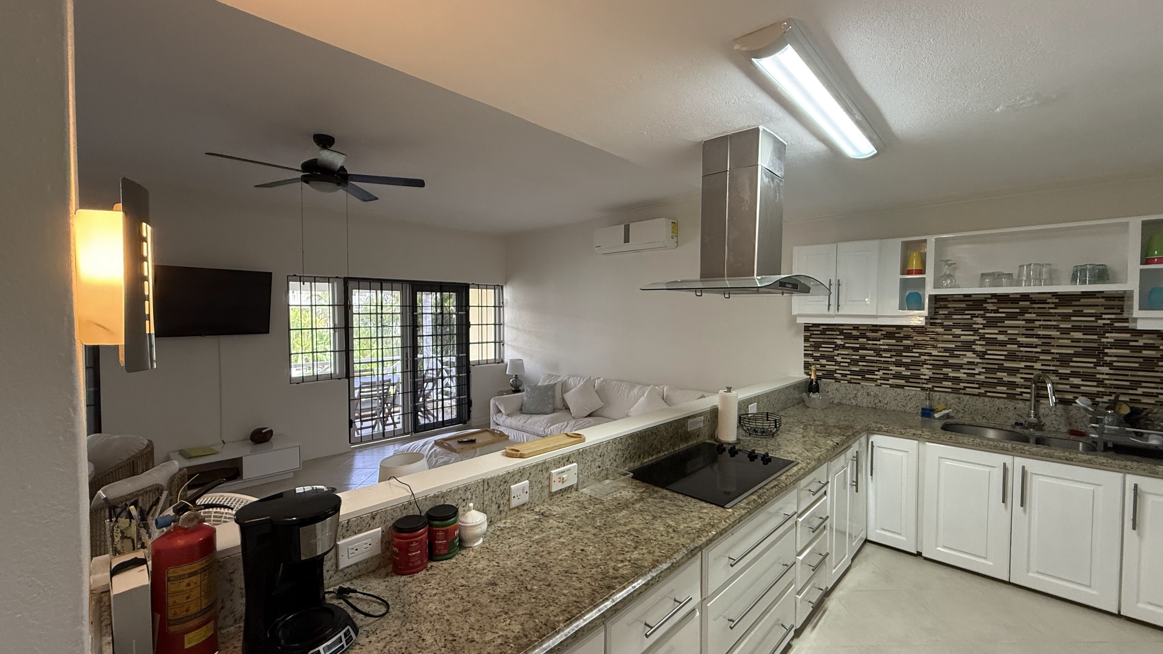  Image of Apartment - 3 Bedrooms - 3 Bathrooms for Holiday Rentals in Hastings-Barbados, Image 7
