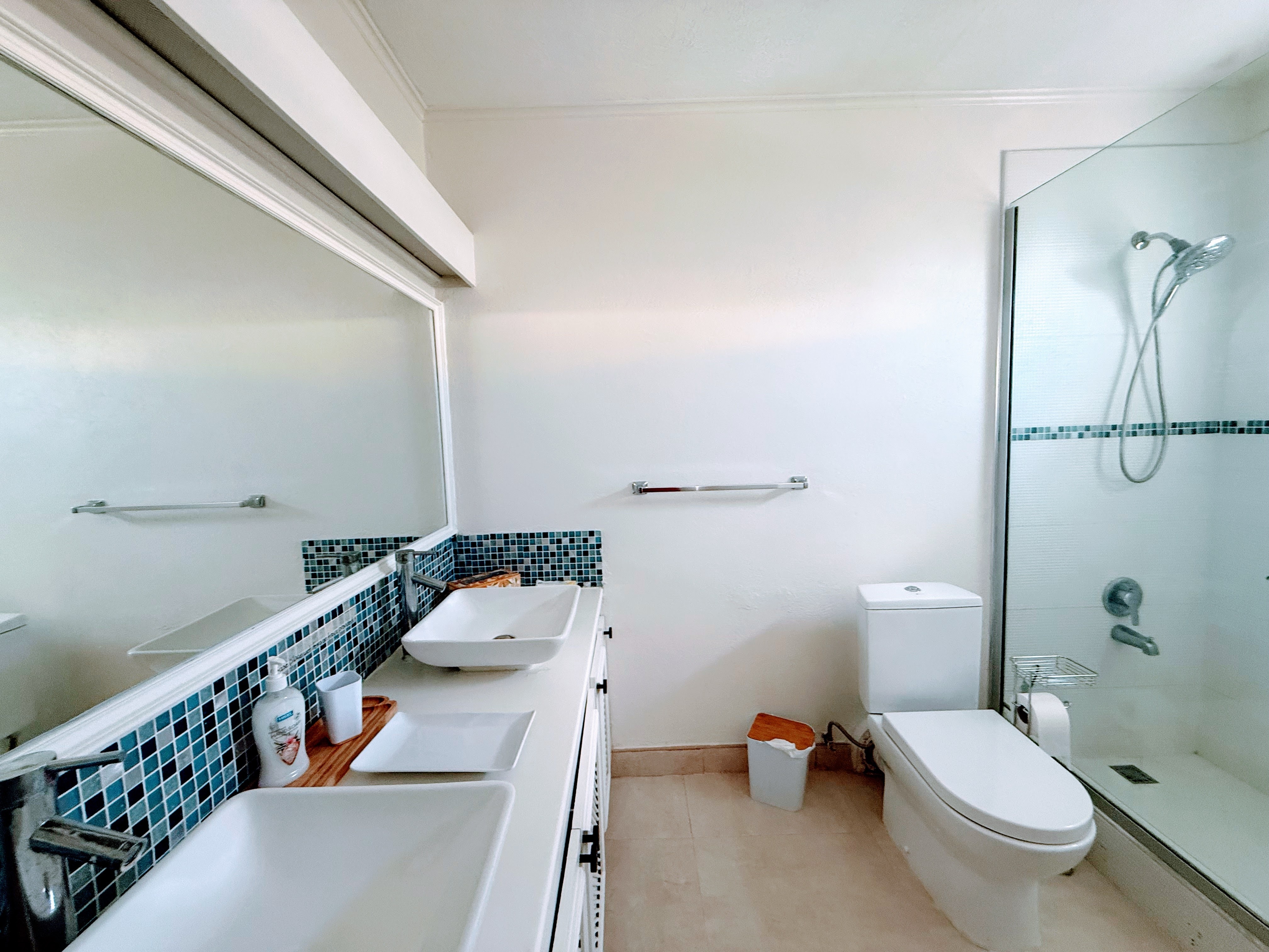  Image of Apartment - 3 Bedrooms - 3 Bathrooms for Holiday Rentals in Hastings-Barbados, Image 16