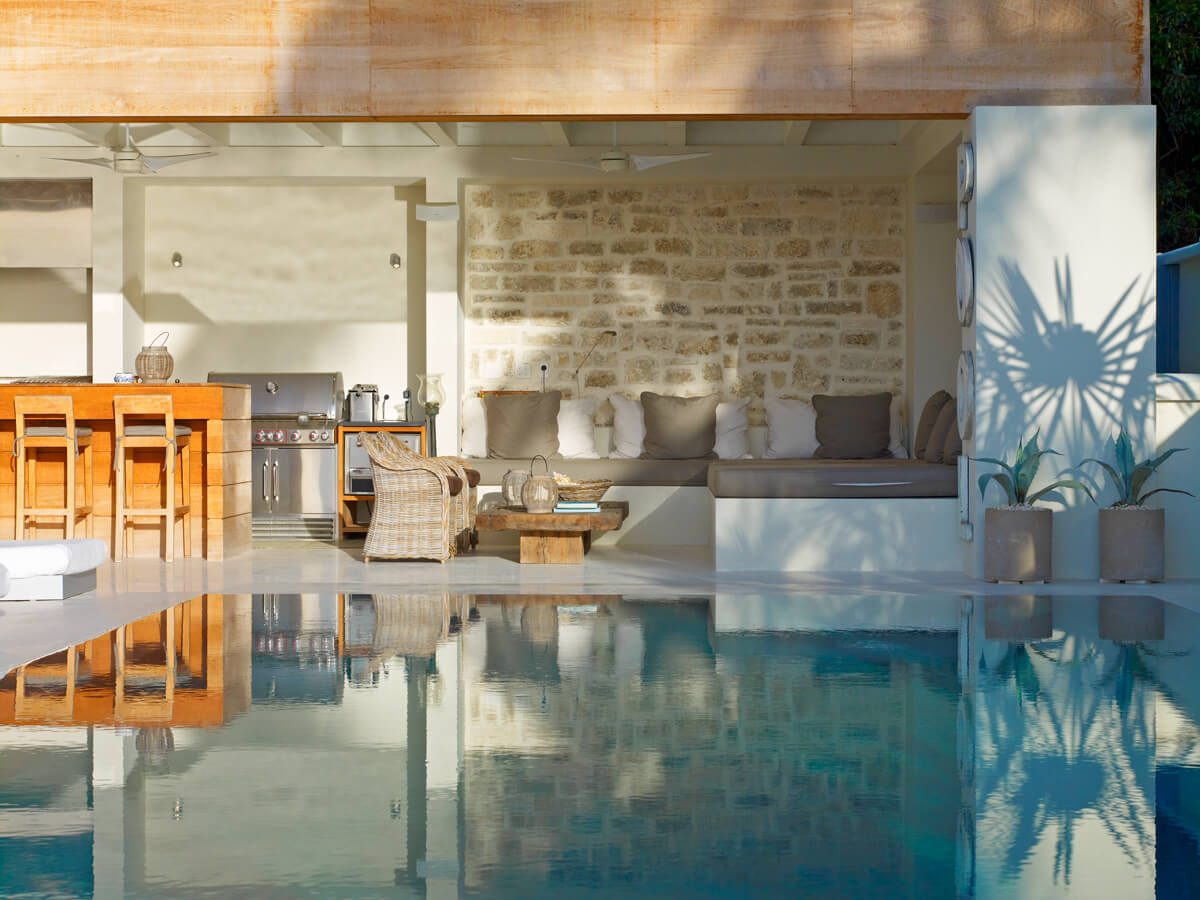  Image of Beachfront Land - 5 Bedrooms - 5 Bathrooms for Holiday Rentals in Barbados, Image 7