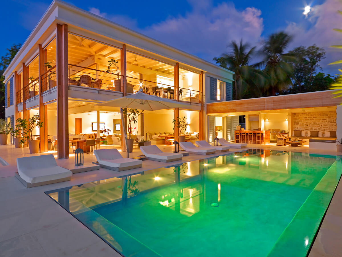  Image of Beachfront Land - 5 Bedrooms - 5 Bathrooms for Holiday Rentals in Barbados, Image 15