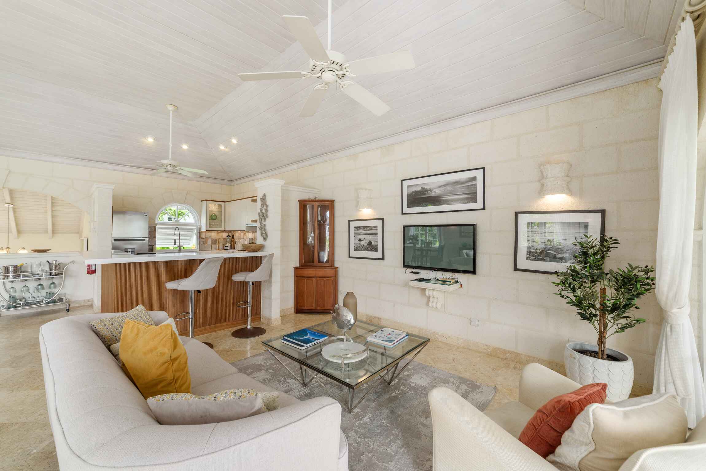  Image of Villa - 3 Bedrooms - 4 Bathrooms for Holiday Rentals in Barbados, Image 12