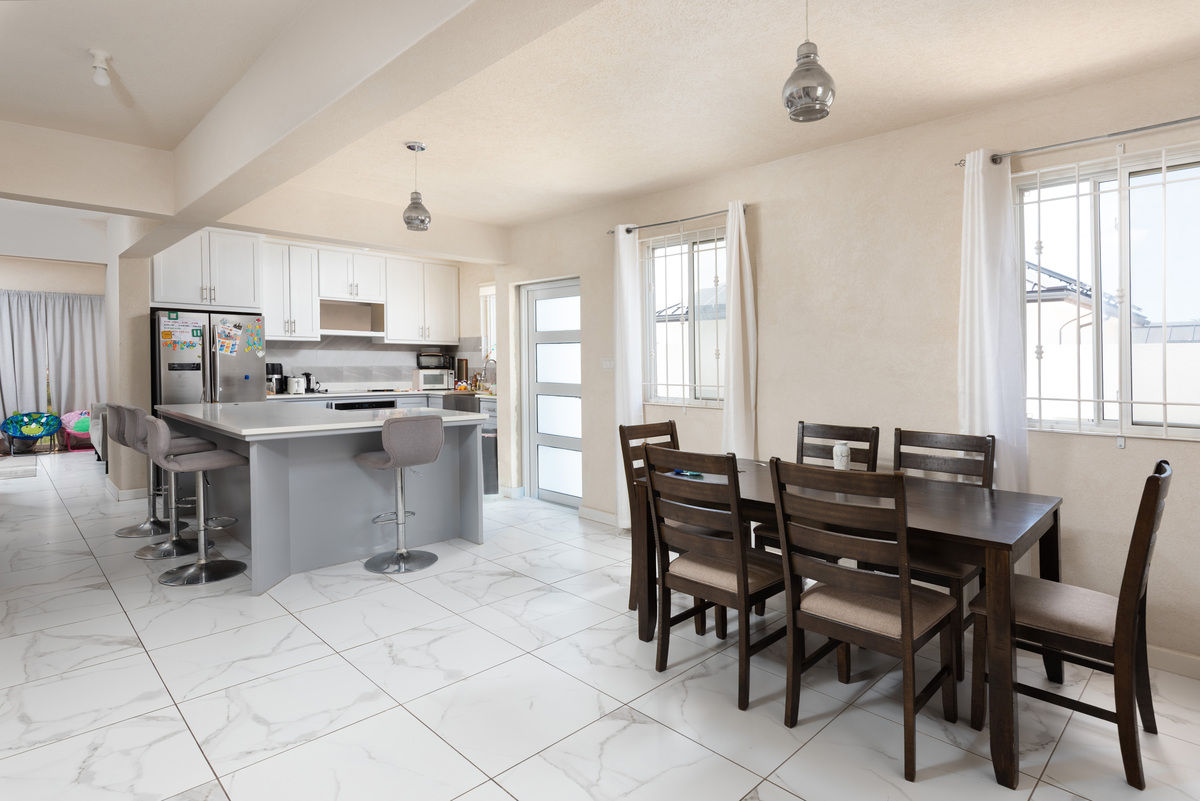 Image of Villa - 5 Bedrooms - 3 Bathrooms for Sale in Barbados, Image 4