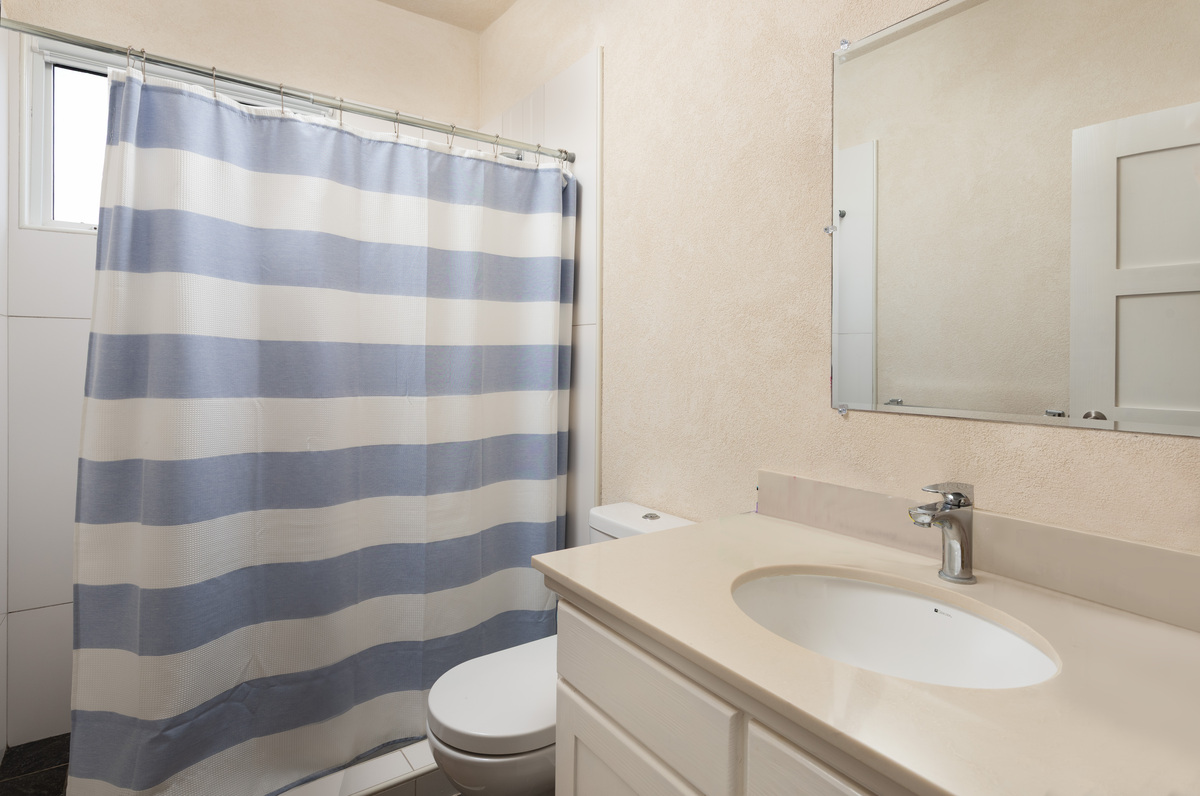 Image of Villa - 5 Bedrooms - 3 Bathrooms for Sale in Barbados, Image 12