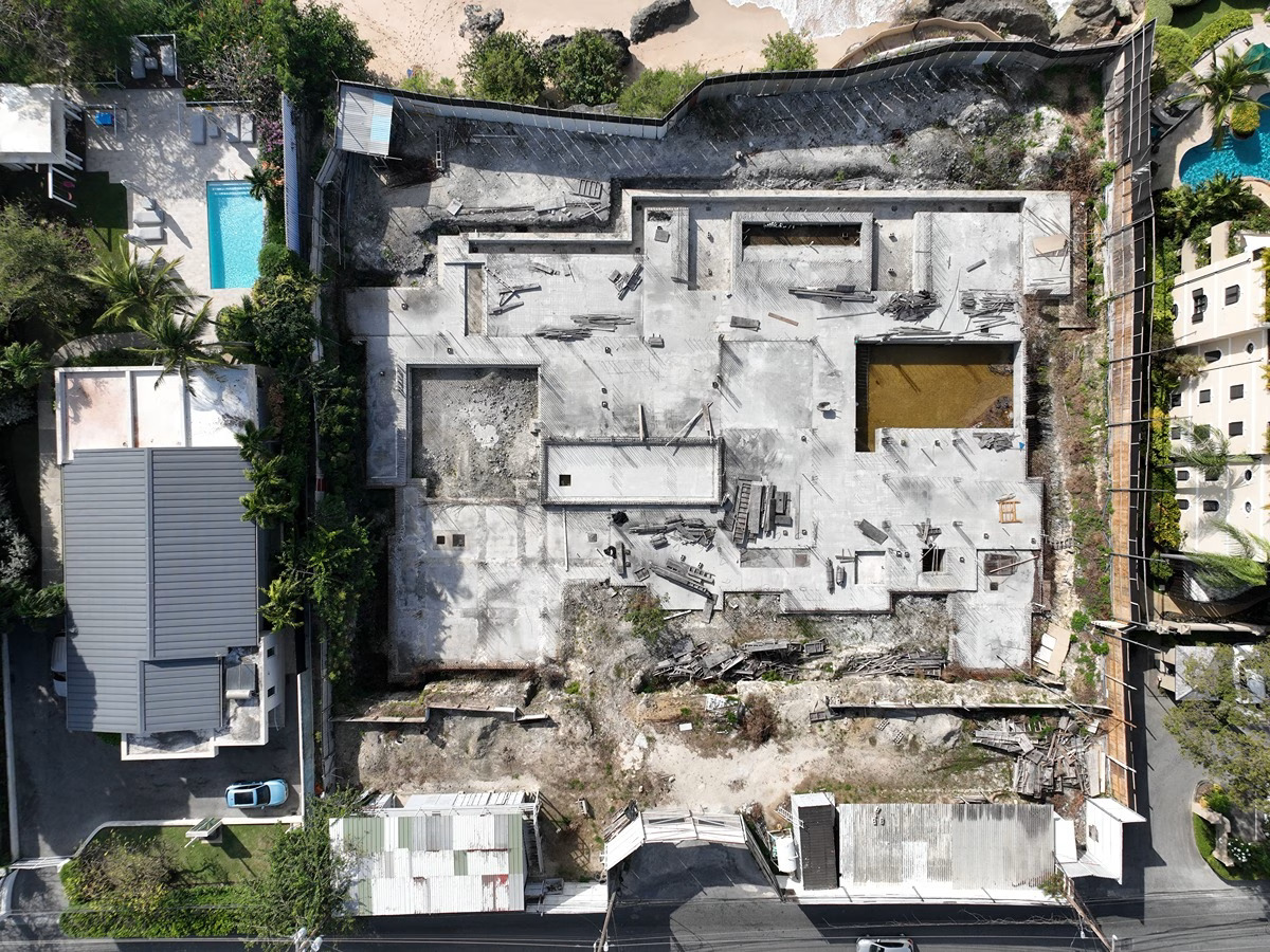 Happy Site – Beachfront Property
