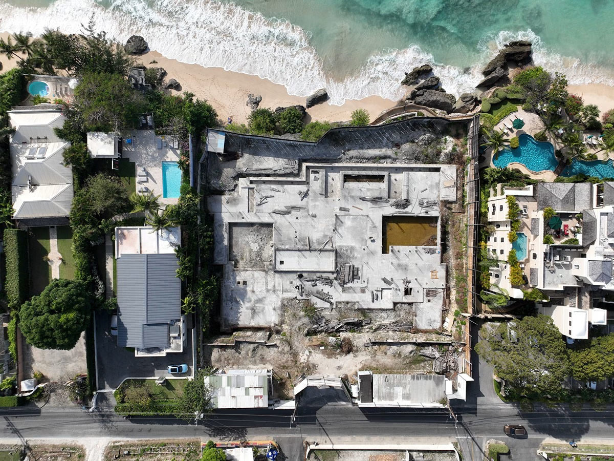 Happy Site – Beachfront Property