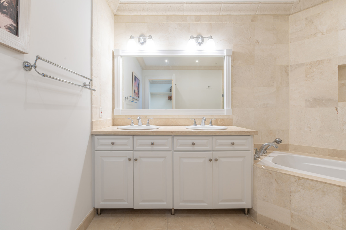 Image of Villa - 4 Bedrooms - 5 Bathrooms for Sale in Barbados, Image 35