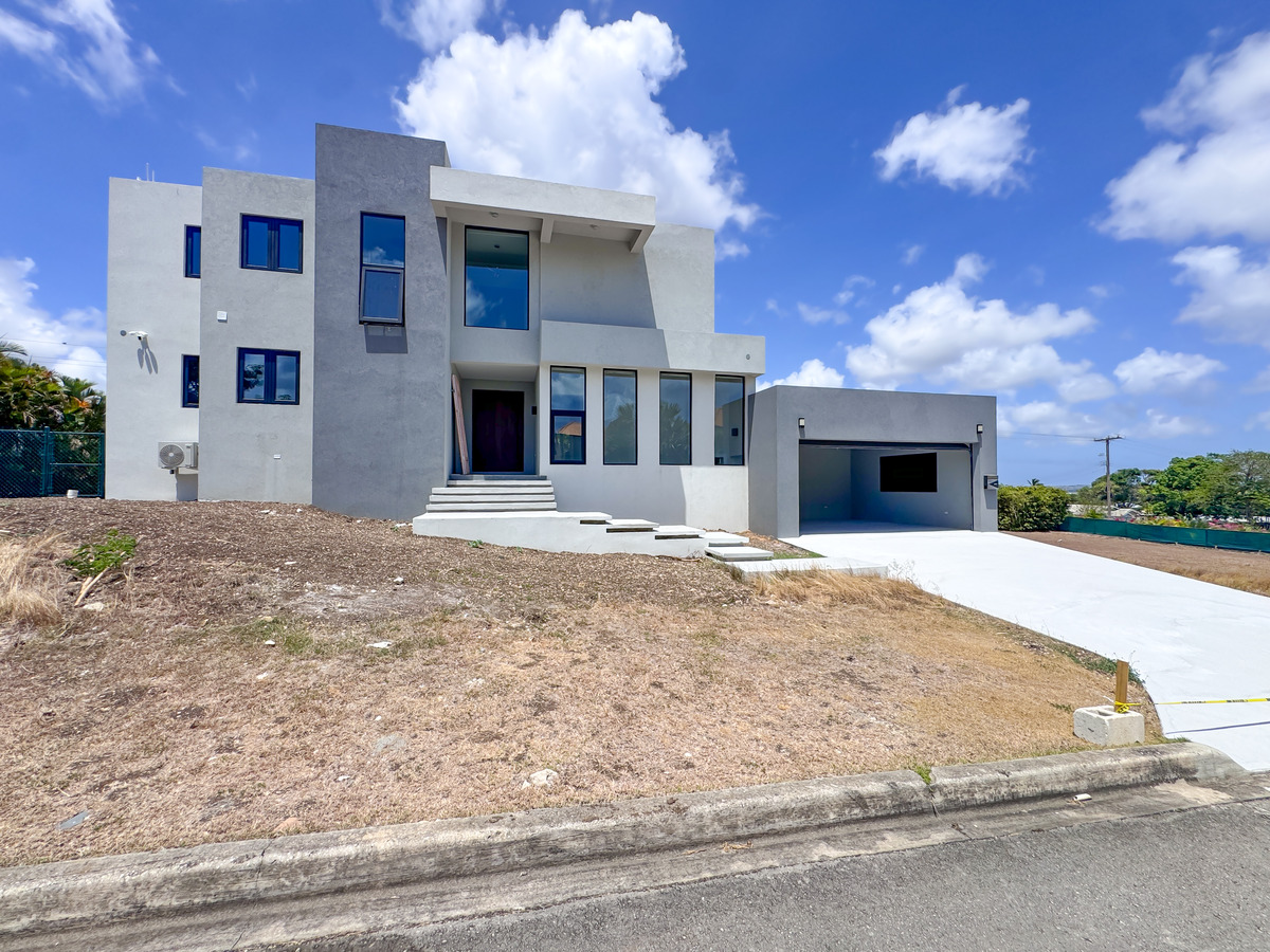 Image of Villa - 3 Bedrooms - 4 Bathrooms for Sale in Millennium Heights-Barbados, Image 1