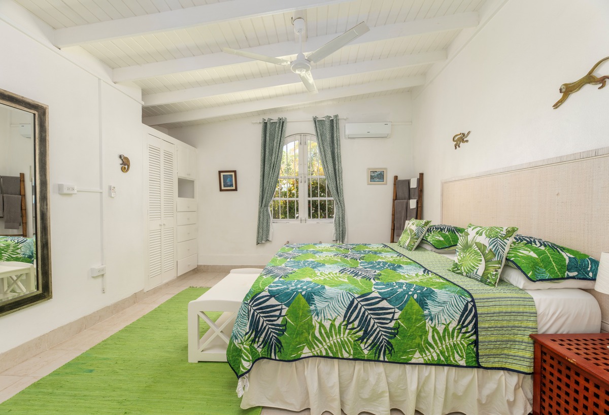 Image of Villa - 7 Bedrooms - 6 Bathrooms for Sale in Barbados, Image 11