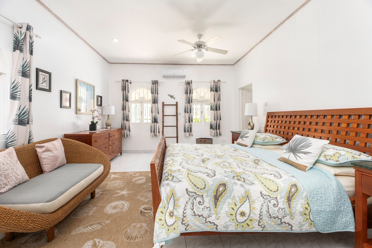 Image of Villa - 7 Bedrooms - 6 Bathrooms for Sale in Barbados, Image 9