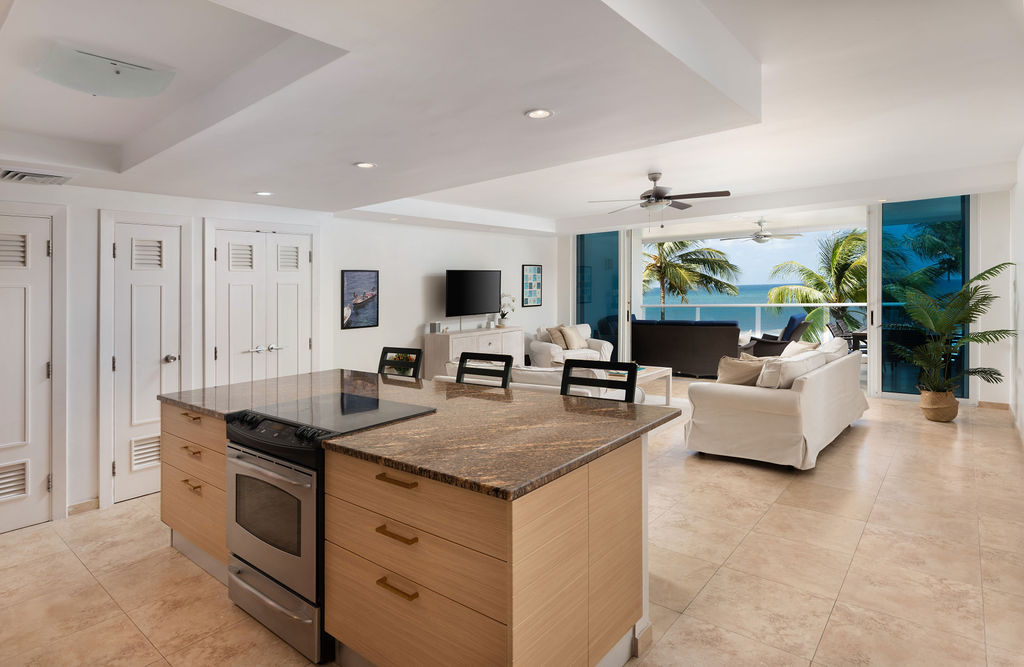 Image of Beachfront Apartment - 3 Bedrooms - 3 Bathrooms for Sale in Maxwell-Barbados, Image 3