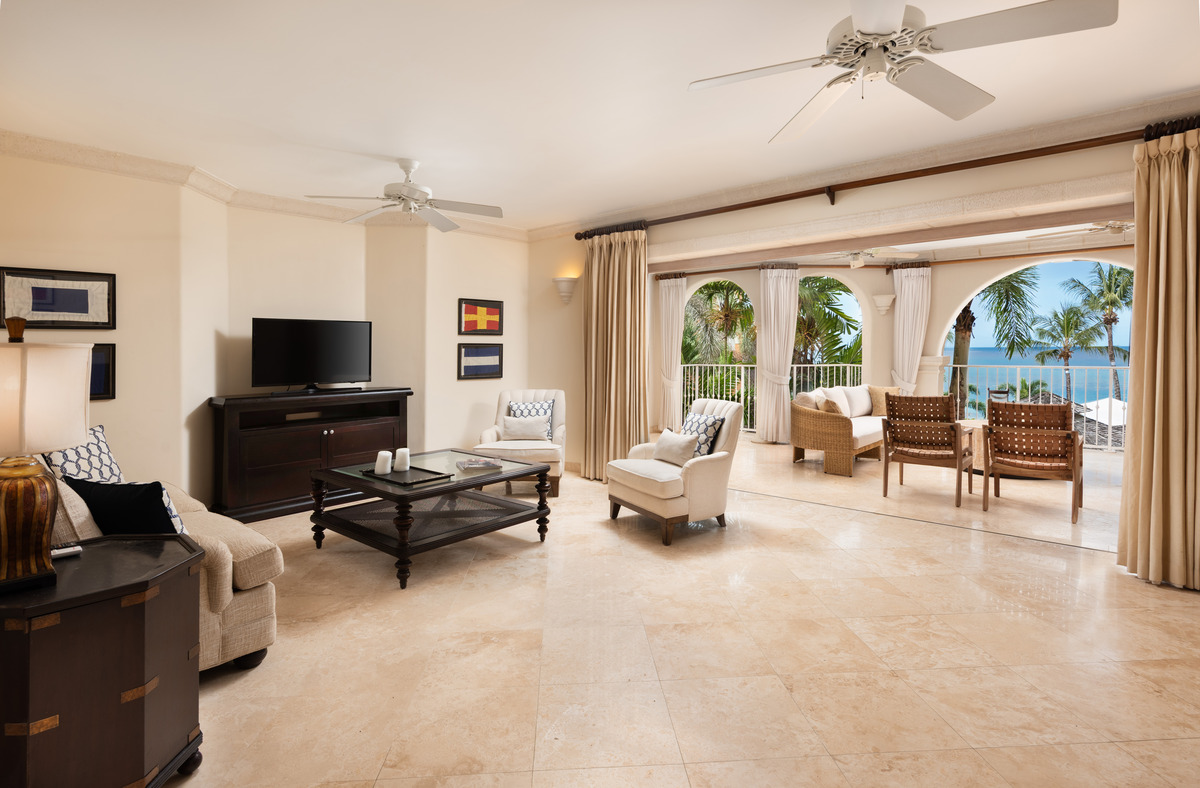 Image of Beachfront Apartment - 3 Bedrooms - 3 Bathrooms for Sale in Road View-Barbados, Image 3