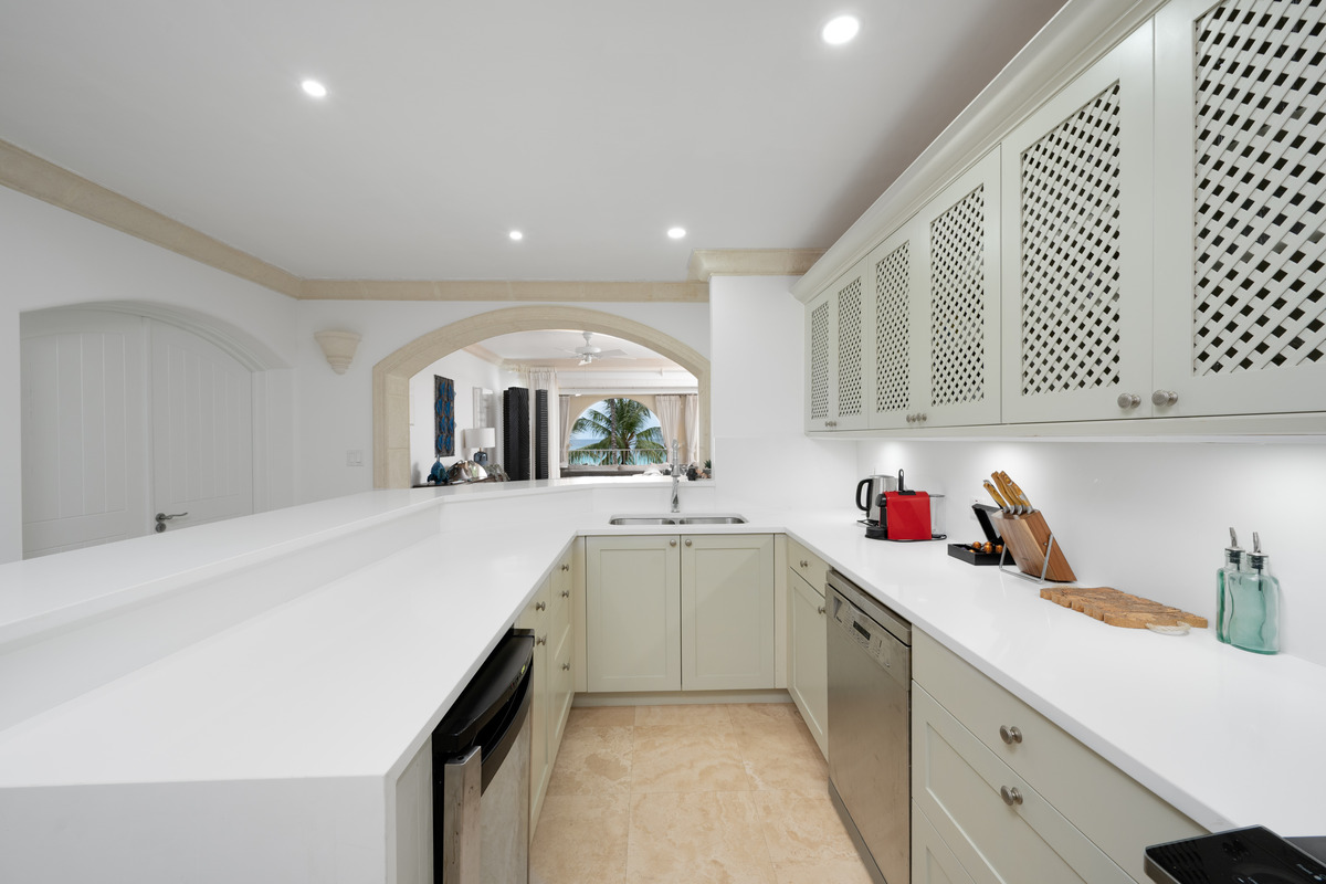  Image of Beachfront Apartment - 3 Bedrooms - 3 Bathrooms for Sales in Road View-Barbados, Image 8