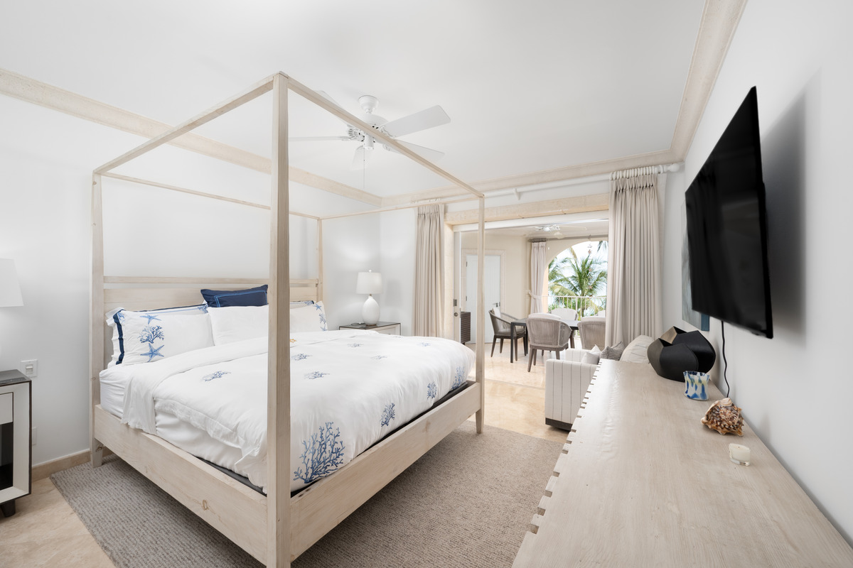  Image of Beachfront Apartment - 3 Bedrooms - 3 Bathrooms for Sales in Road View-Barbados, Image 11