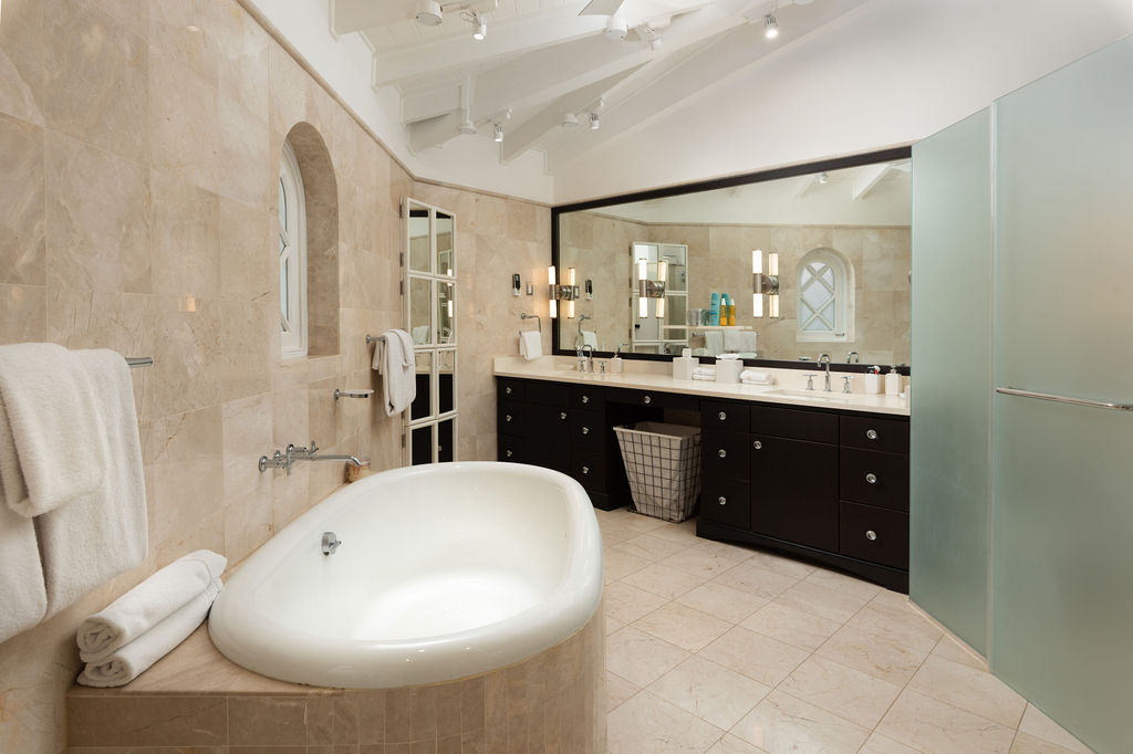  Image of Villa - 5 Bedrooms - 5 Bathrooms for Sale in Road View-Barbados, Image 9