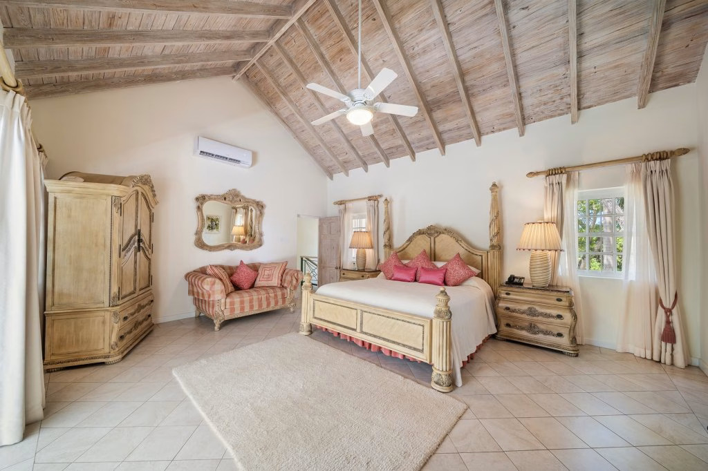 Sandy Lane – Sandalwood House