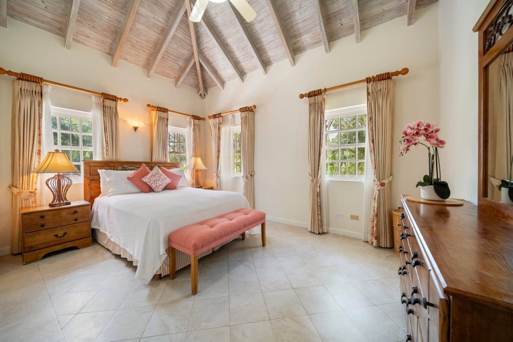 Sandy Lane – Sandalwood House