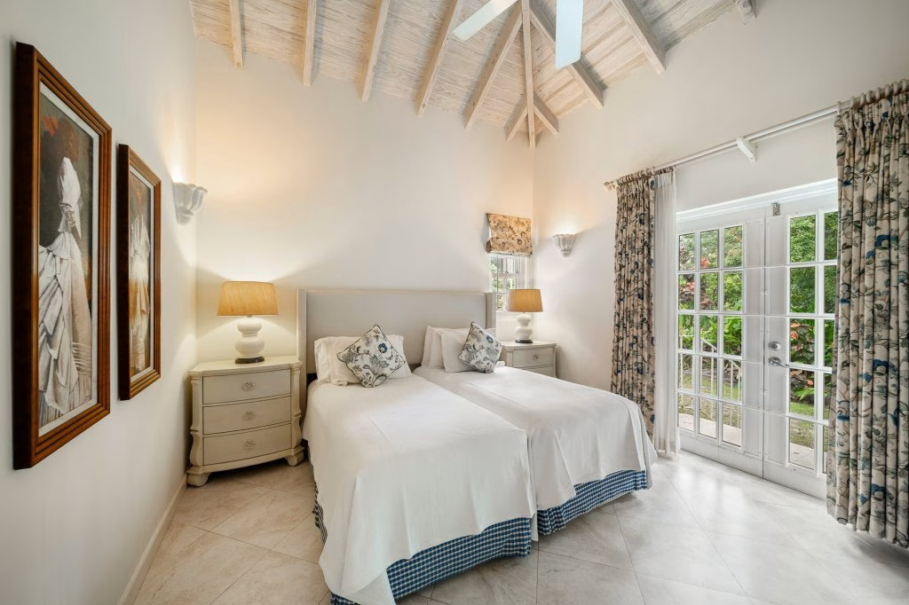 Sandy Lane – Sandalwood House