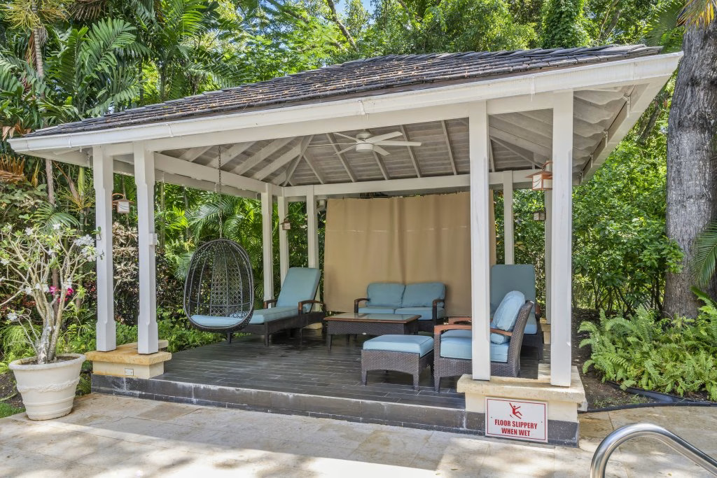 Sandy Lane – Sandalwood House