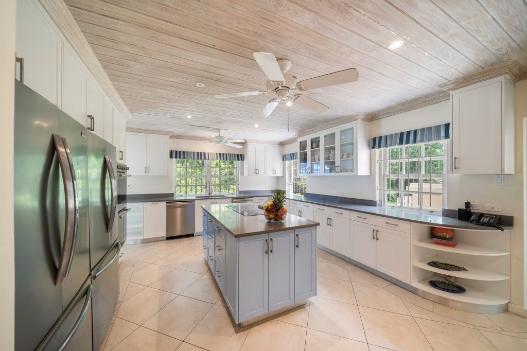 Sandy Lane – Sandalwood House