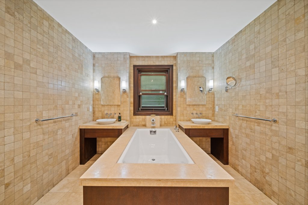 Image of Villa - 3 Bedrooms - 3 Bathrooms for Sale in Barbados, Image 14