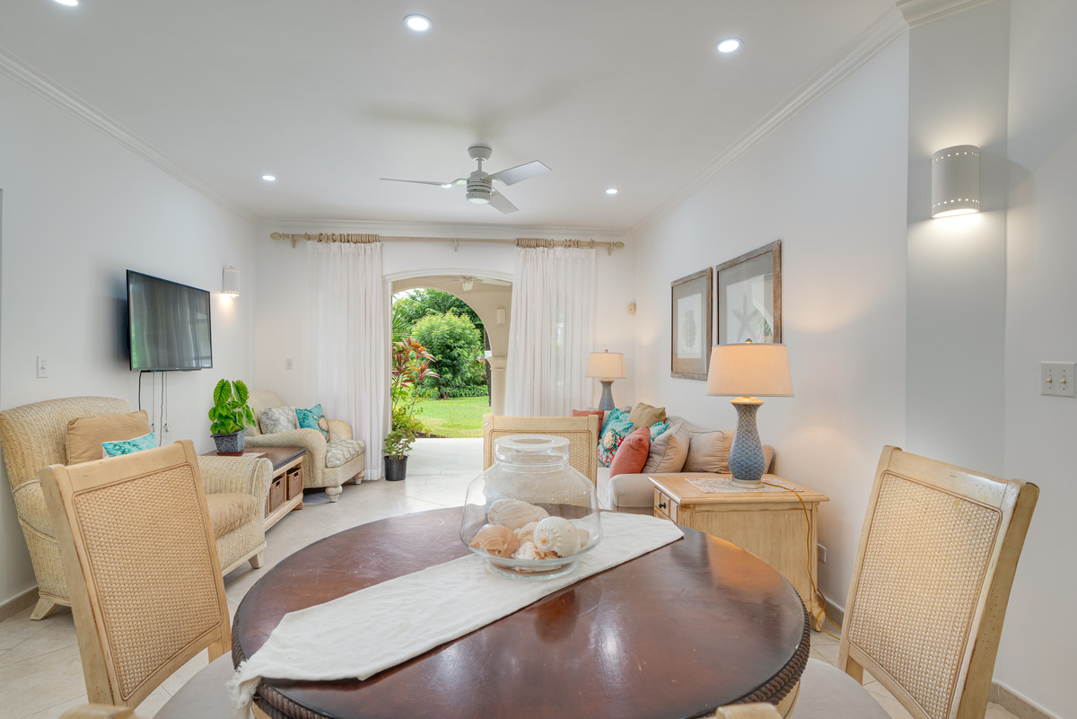 Image of Apartment - 2 Bedrooms - 2 Bathrooms for Sale in Mount Standfast-Barbados, Image 3