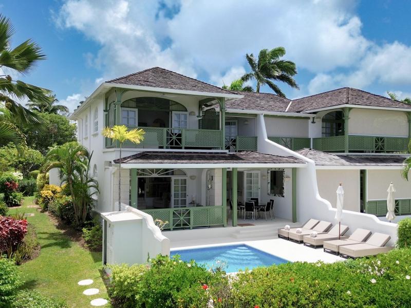 Sugar Hill – Escape 2 Tamarind Row