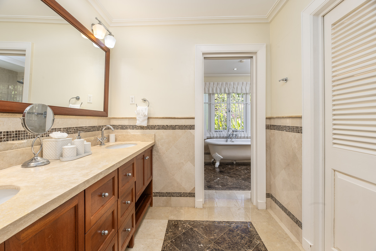 Image of Villa - 8 Bedrooms - 8 Bathrooms for Sale in Barbados, Image 7
