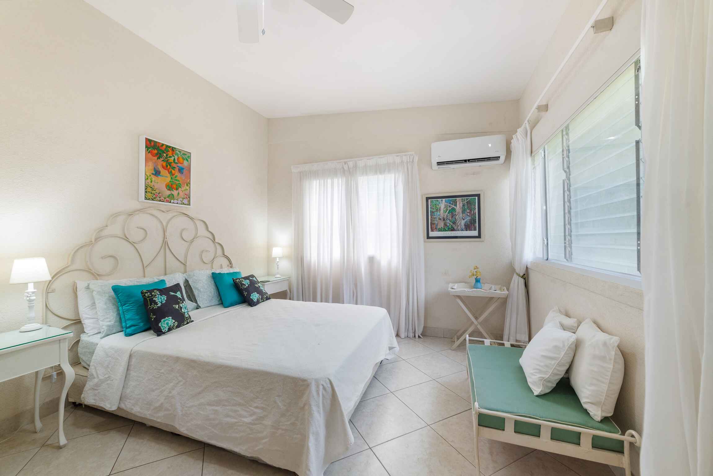 Sunset Crest – Cherry Avenue No. 82