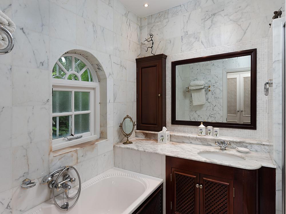 Image of Villa - 3 Bedrooms - 4 Bathrooms for Sale in Mullins-Barbados, Image 12