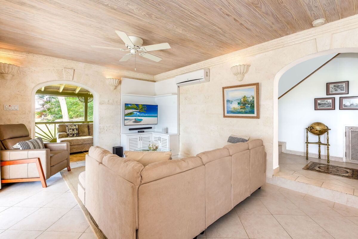 Image of Villa - 4 Bedrooms - 4 Bathrooms for Sale in Barbados, Image 2