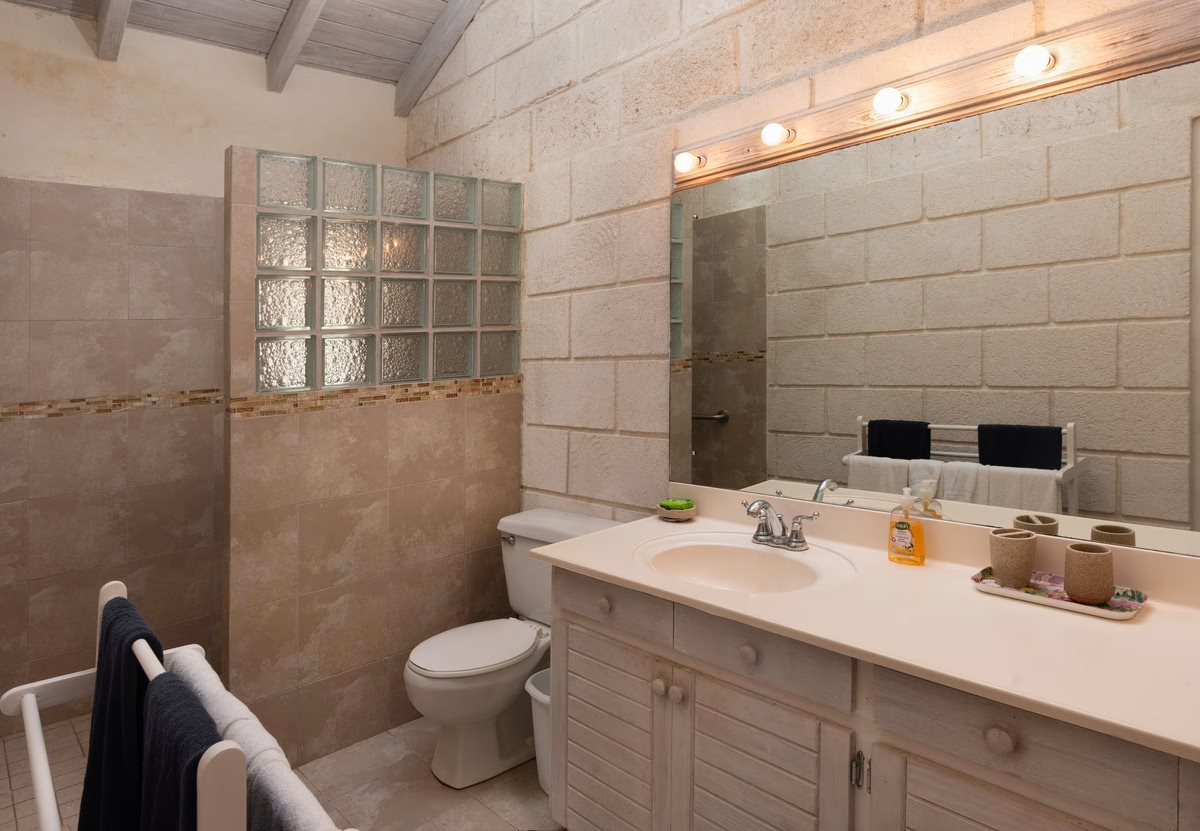 Image of Villa - 4 Bedrooms - 4 Bathrooms for Sale in Coral Point-Barbados, Image 23