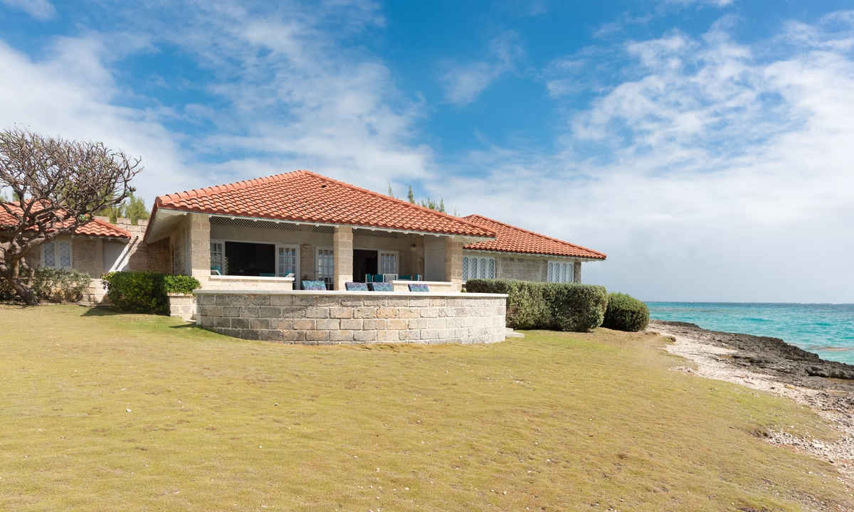 Image of Villa - 4 Bedrooms - 4 Bathrooms for Sale in Coral Point-Barbados, Image 2