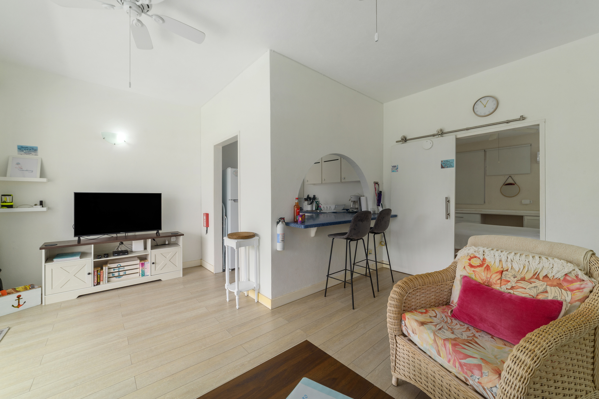 Image of Apartment - 1 Bedrooms - 1 Bathrooms for Rental in Sunset Crest-Barbados, Image 3