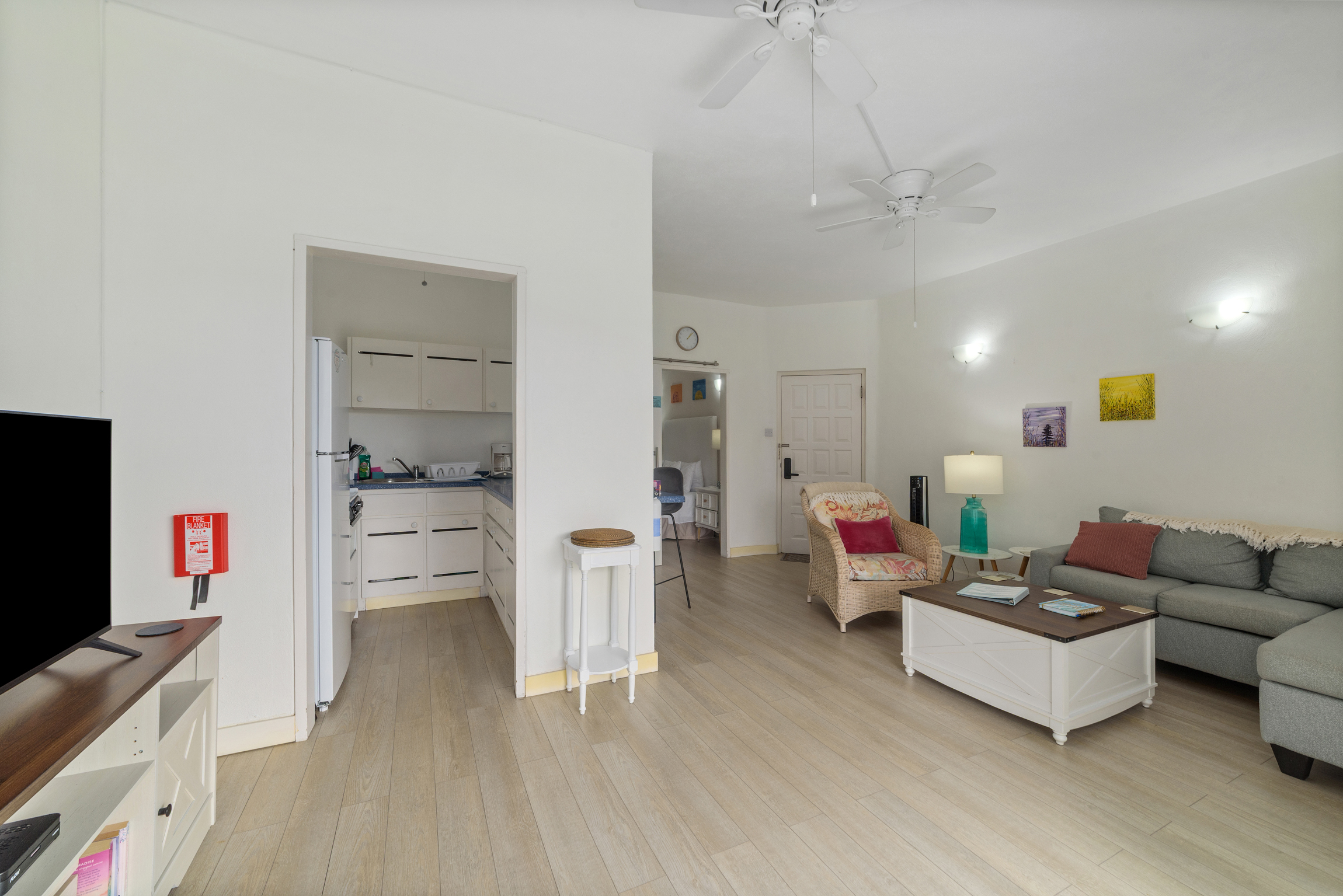  Image of Apartment - 1 Bedrooms - 1 Bathrooms for Holiday Rentals in Sunset Crest-Barbados, Image 9