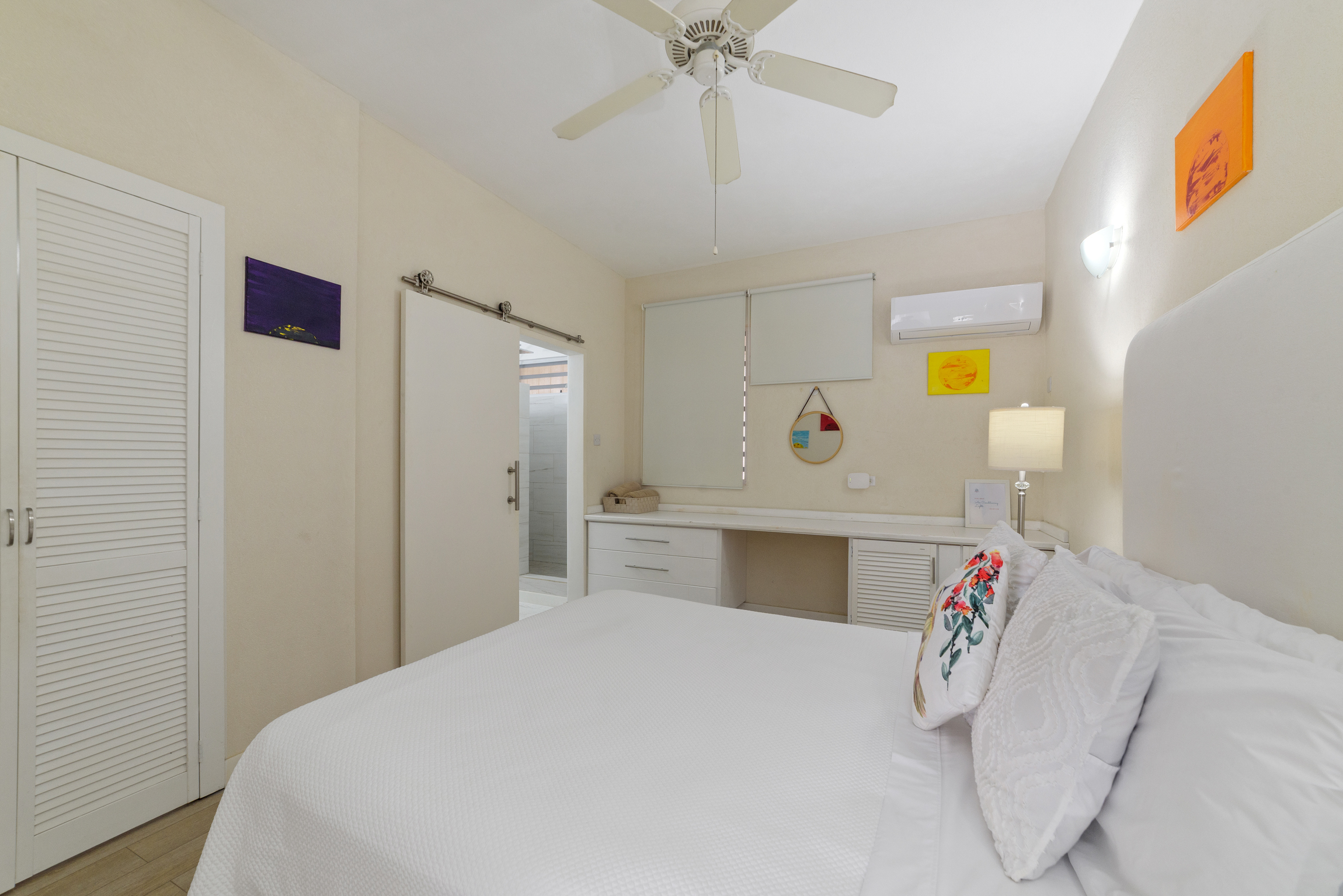  Image of Apartment - 1 Bedrooms - 1 Bathrooms for Holiday Rentals in Sunset Crest-Barbados, Image 10