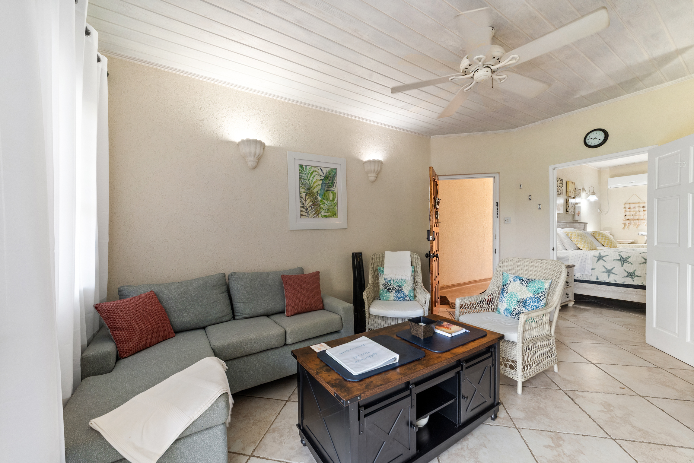  Image of Apartment - 1 Bedrooms - 1 Bathrooms for Holiday Rentals in Sunset Crest-Barbados, Image 8