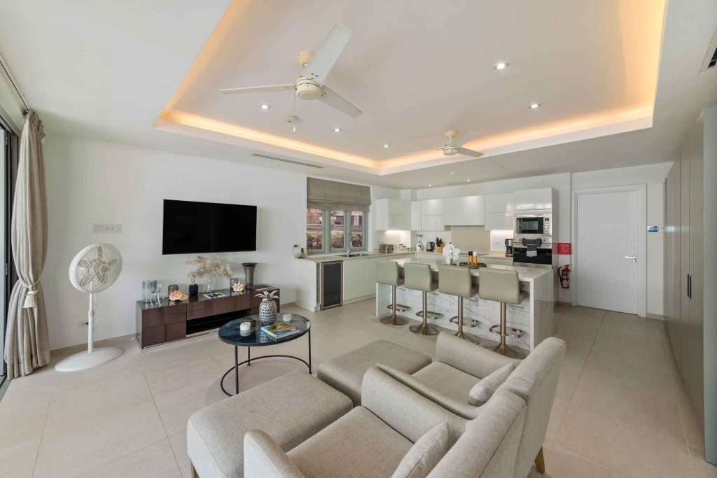  Image of  - 3 Bedrooms - 3 Bathrooms for Holiday Rentals in Paynes Bay-Barbados, Image 8