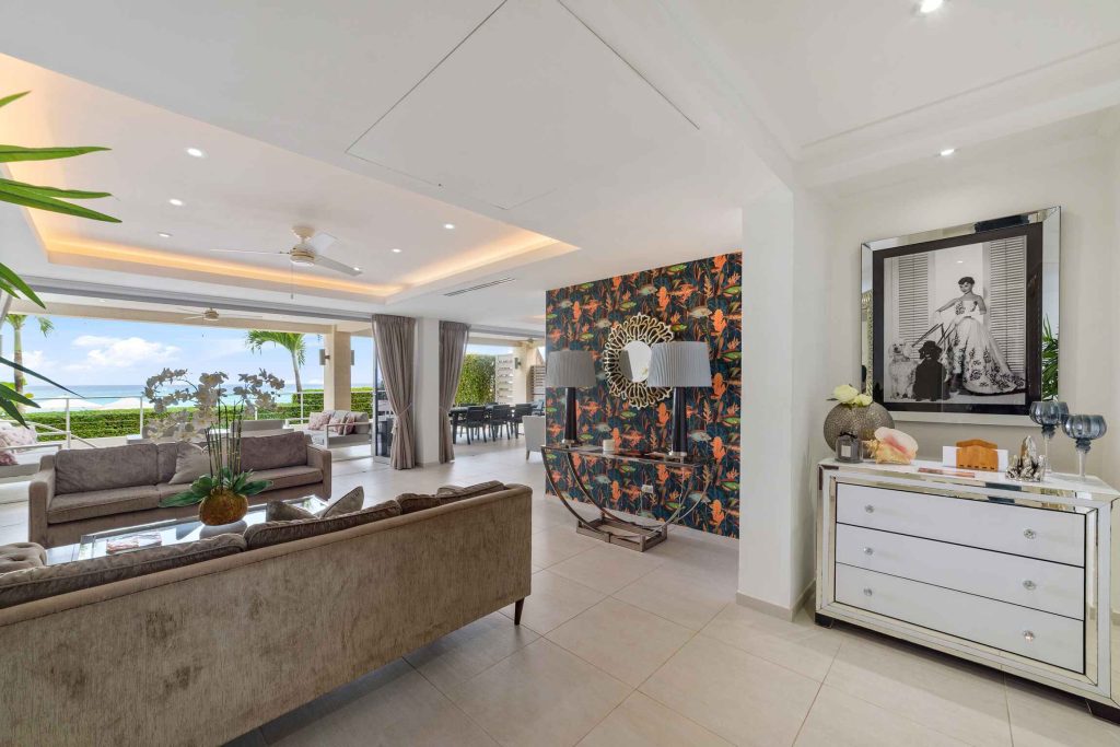  Image of  - 3 Bedrooms - 3 Bathrooms for Holiday Rentals in Paynes Bay-Barbados, Image 15