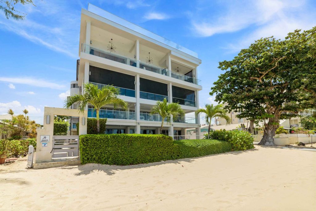  Image of  - 3 Bedrooms - 3 Bathrooms for Holiday Rentals in Paynes Bay-Barbados, Image 50