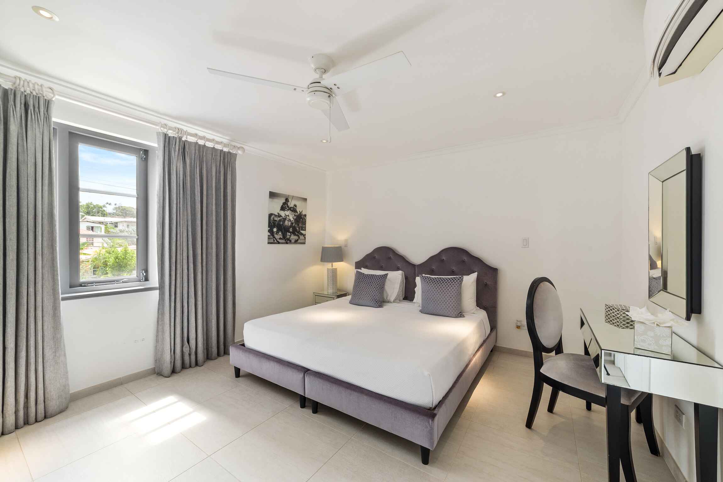  Image of  - 3 Bedrooms - 3 Bathrooms for Holiday Rentals in Paynes Bay-Barbados, Image 11