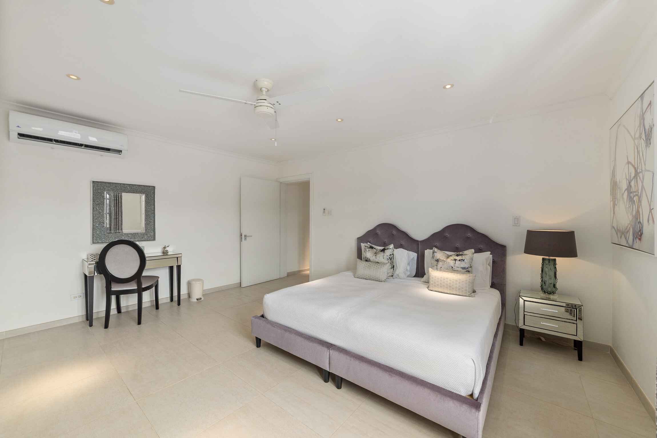  Image of  - 3 Bedrooms - 3 Bathrooms for Holiday Rentals in Paynes Bay-Barbados, Image 18