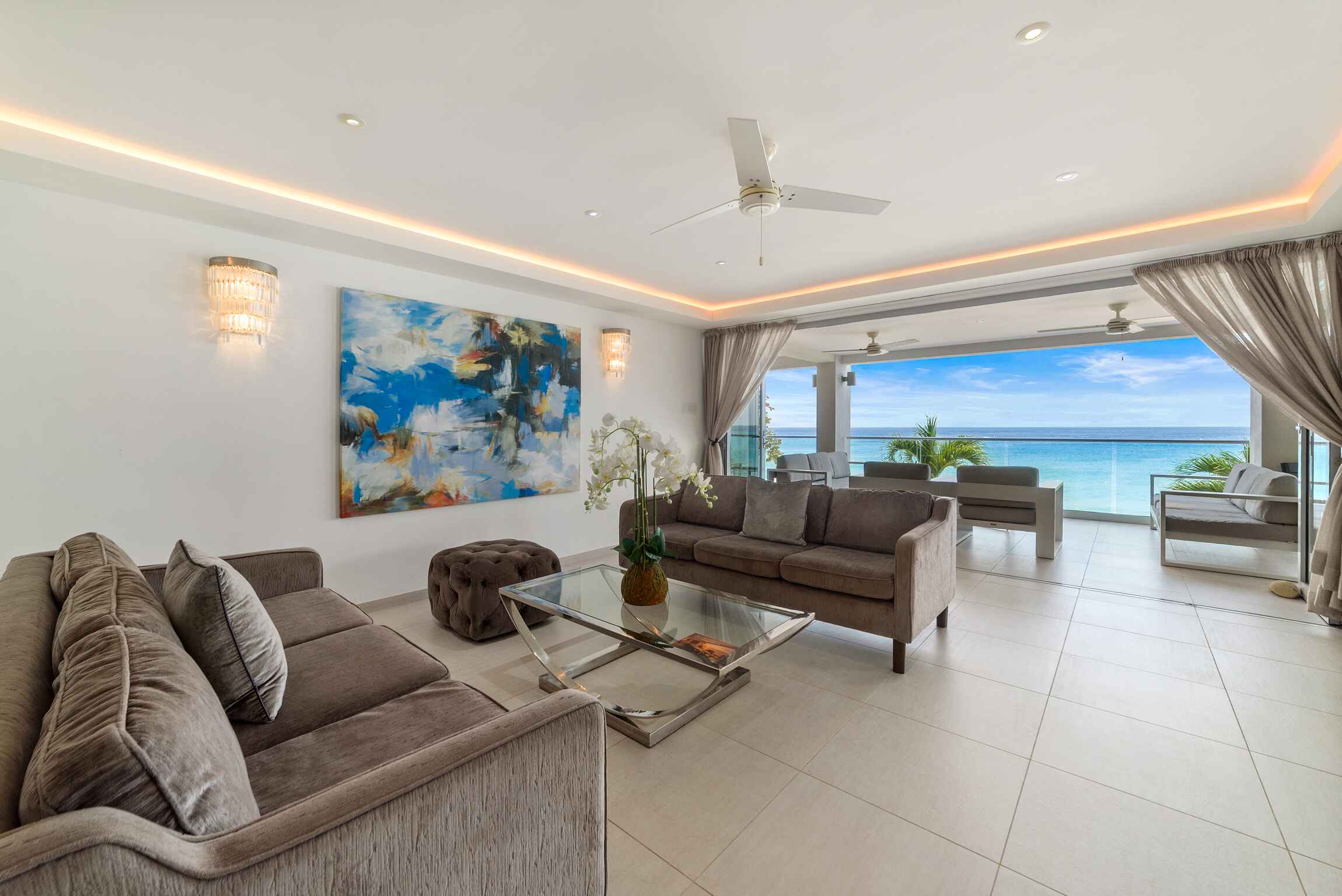 Image of  - 3 Bedrooms - 3 Bathrooms for Rental in Paynes Bay-Barbados, Image 3
