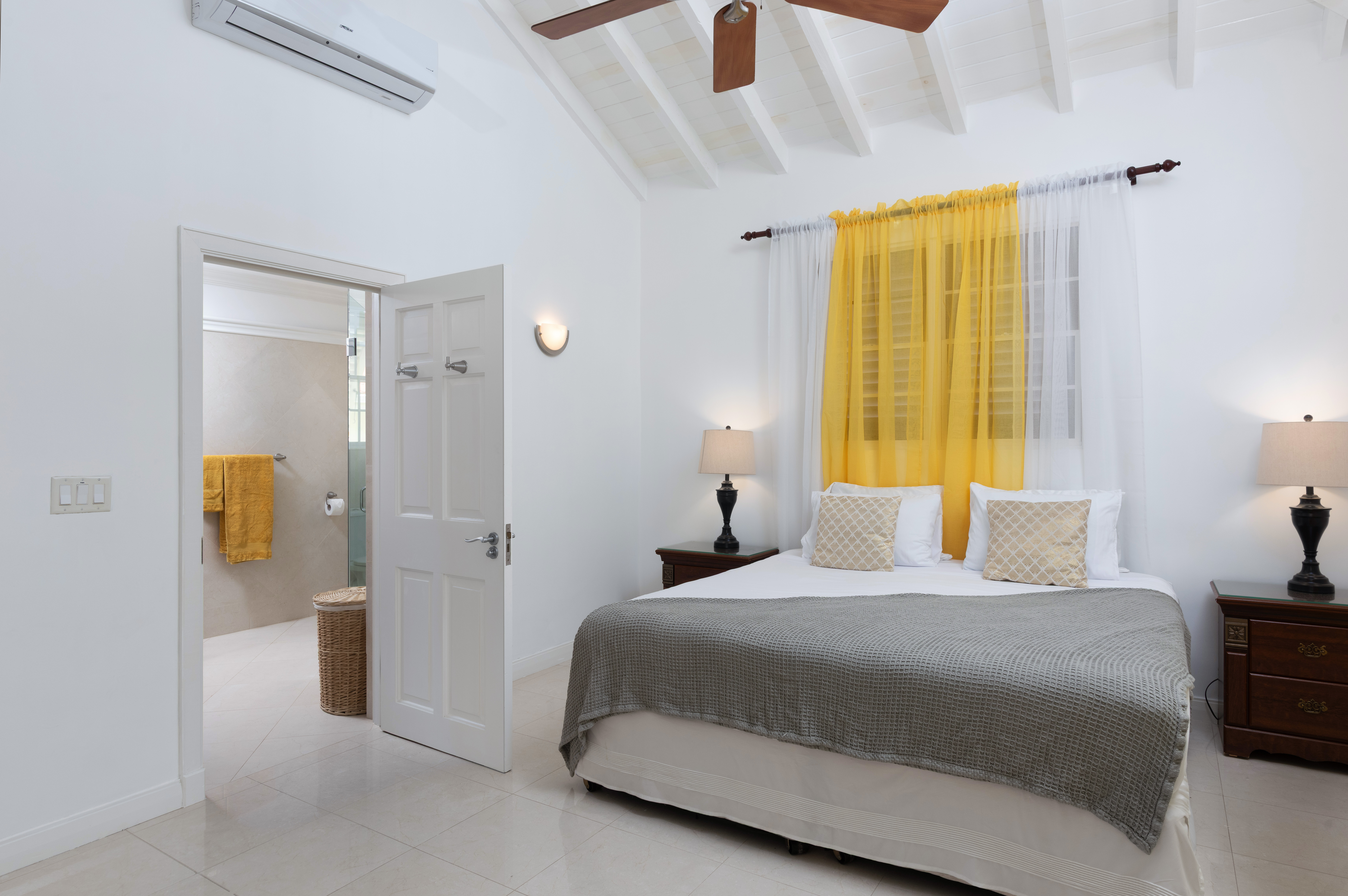  Image of  - 3 Bedrooms - 2 Bathrooms for Holiday Rentals in Porters-Barbados, Image 8