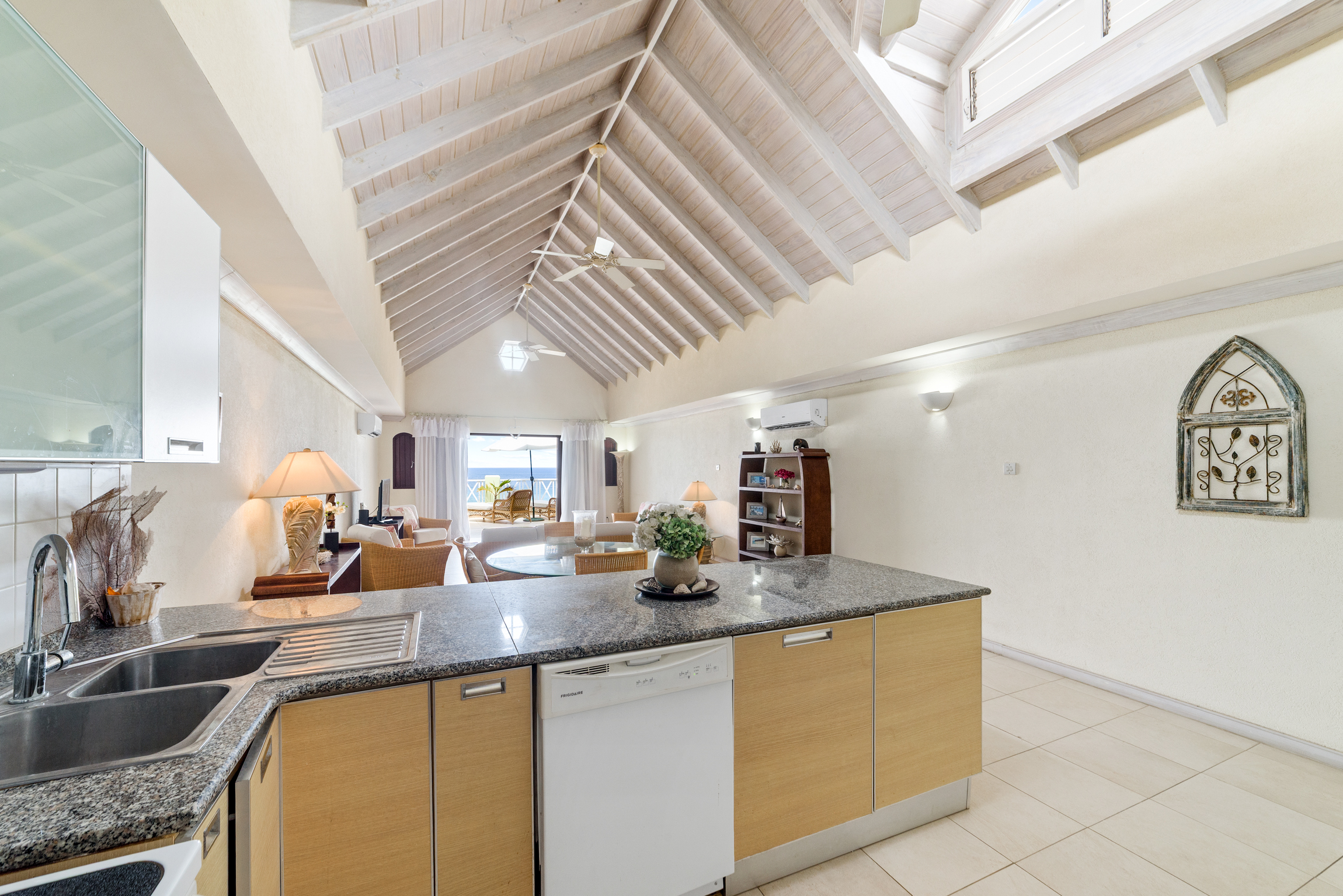  Image of Apartment - 2 Bedrooms - 2 Bathrooms for Holiday Rentals in Speightstown-Barbados, Image 12